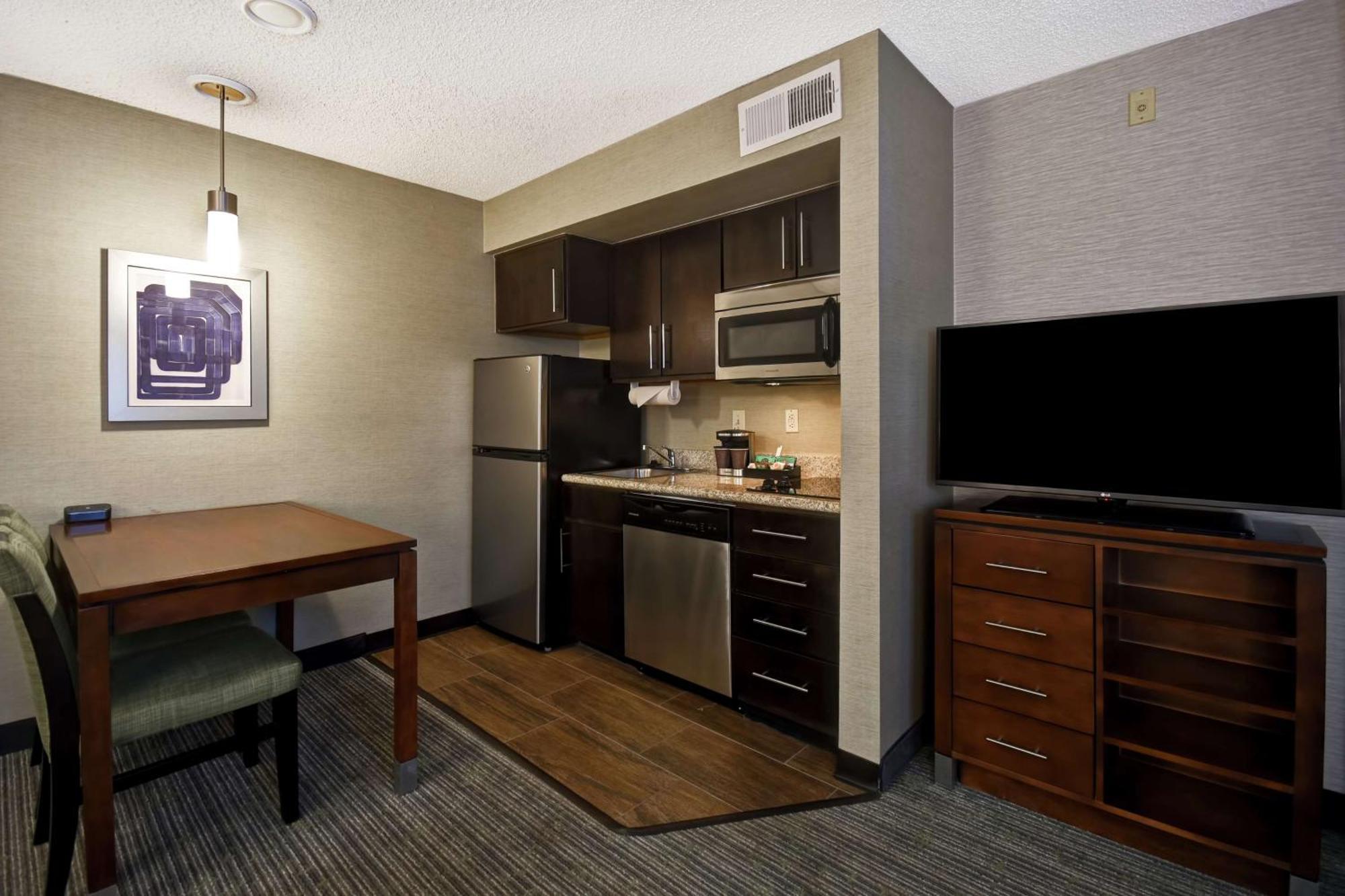 Homewood By Hilton Atlanta-galleria/cumberland 3*