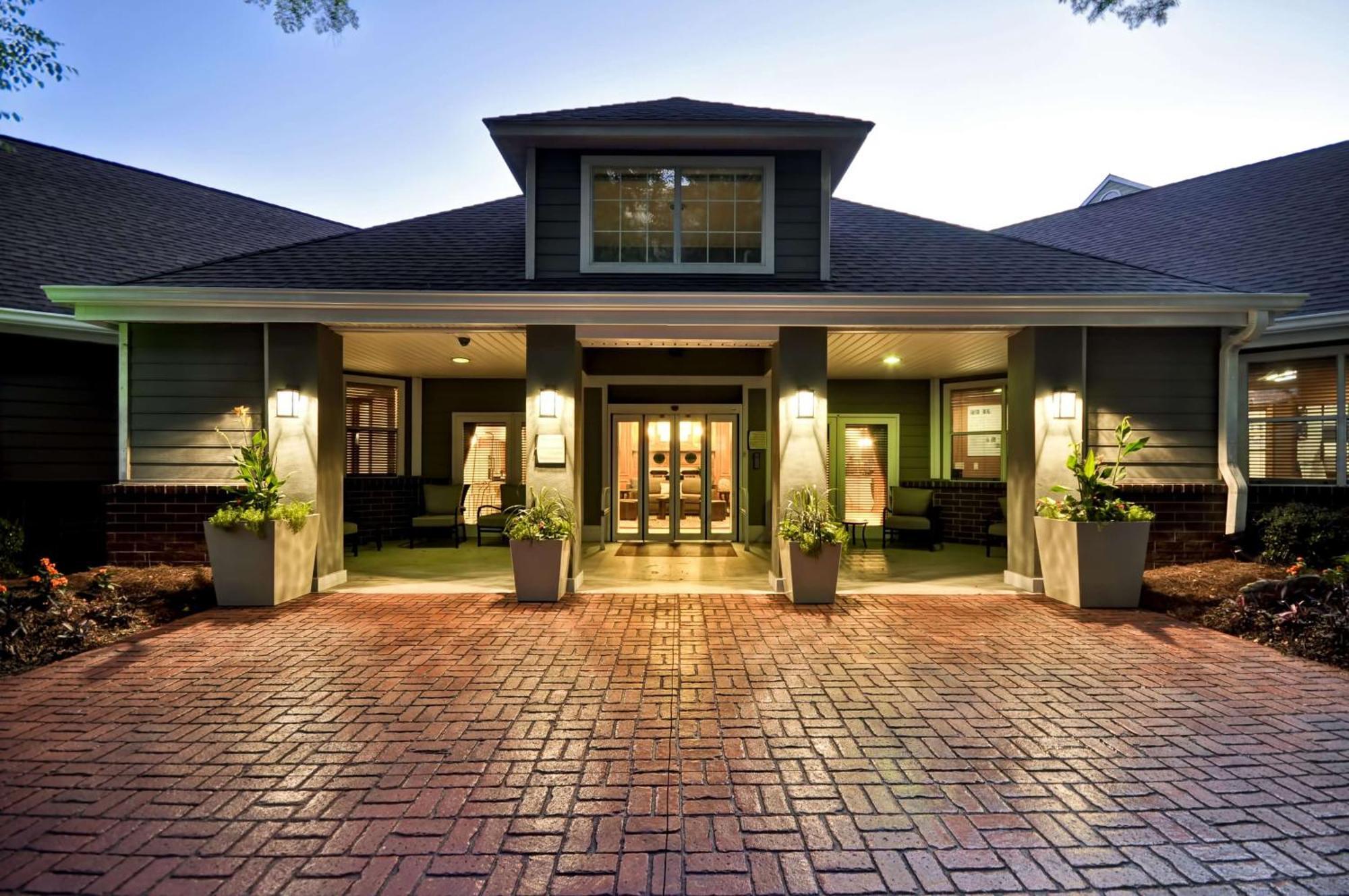 Homewood By Hilton Atlanta-galleria/cumberland 3*